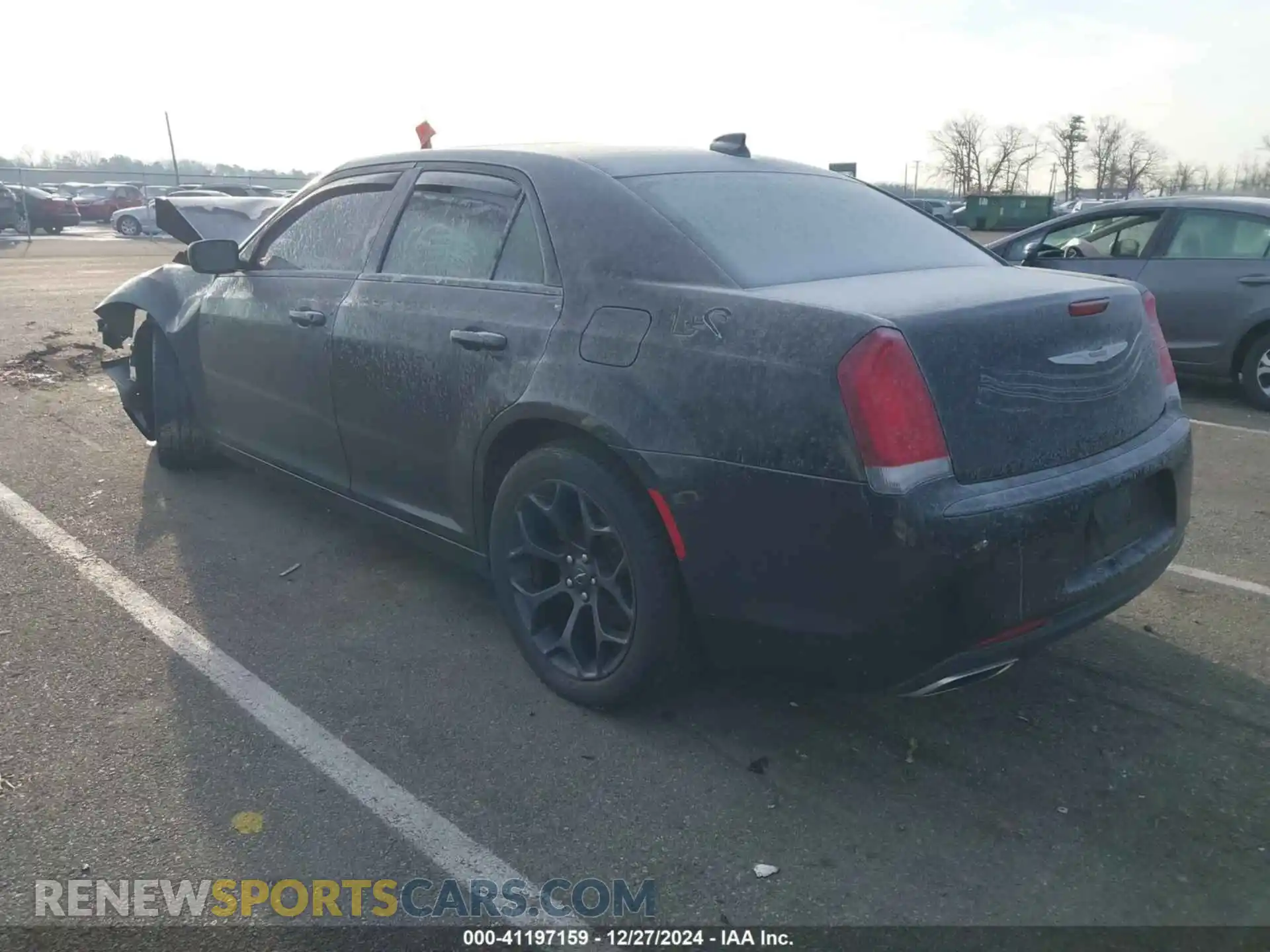 3 Photograph of a damaged car 2C3CCABG4KH697647 CHRYSLER 300 2019