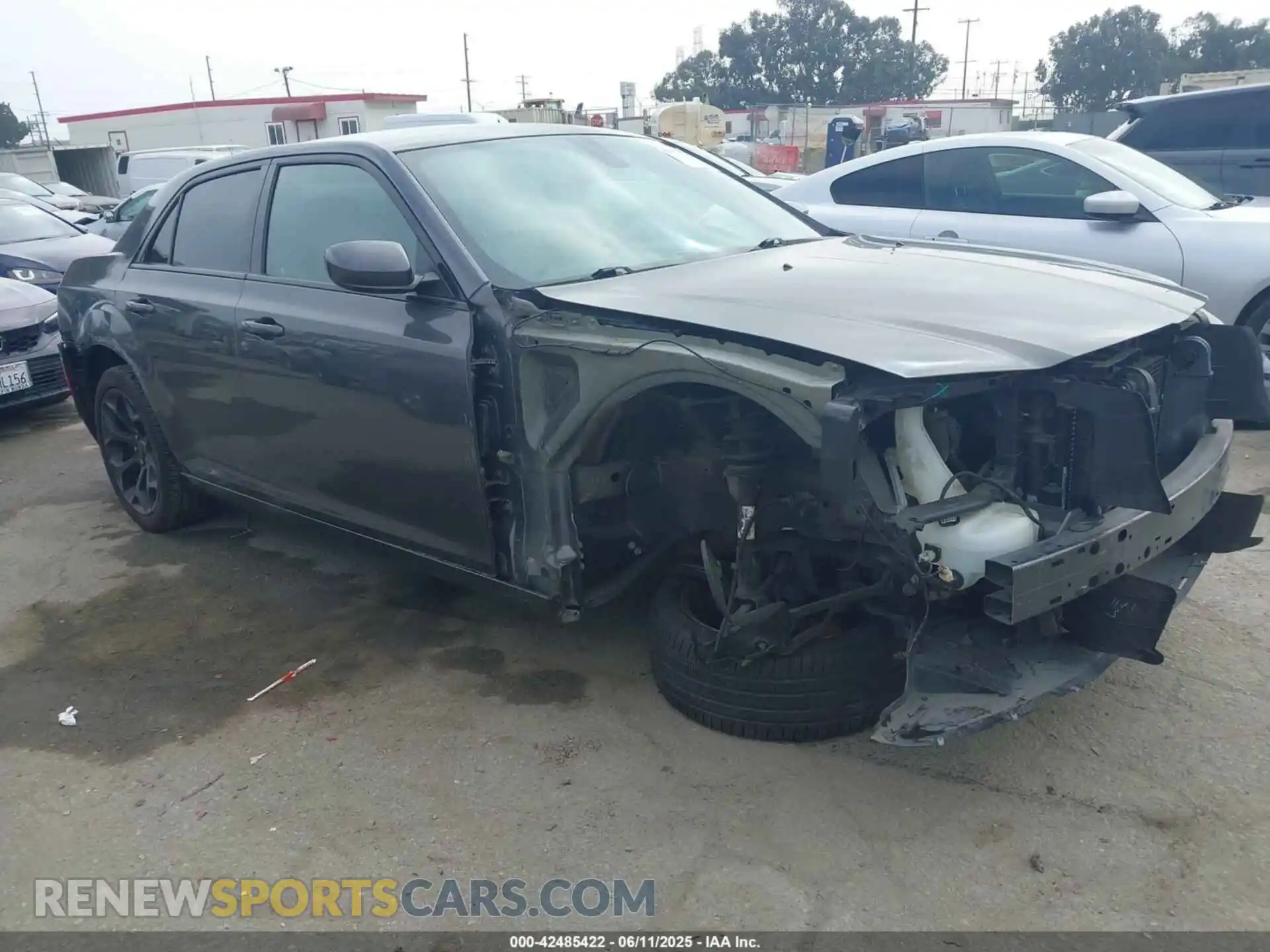 1 Photograph of a damaged car 2C3CCABG7KH562811 CHRYSLER 300 2019