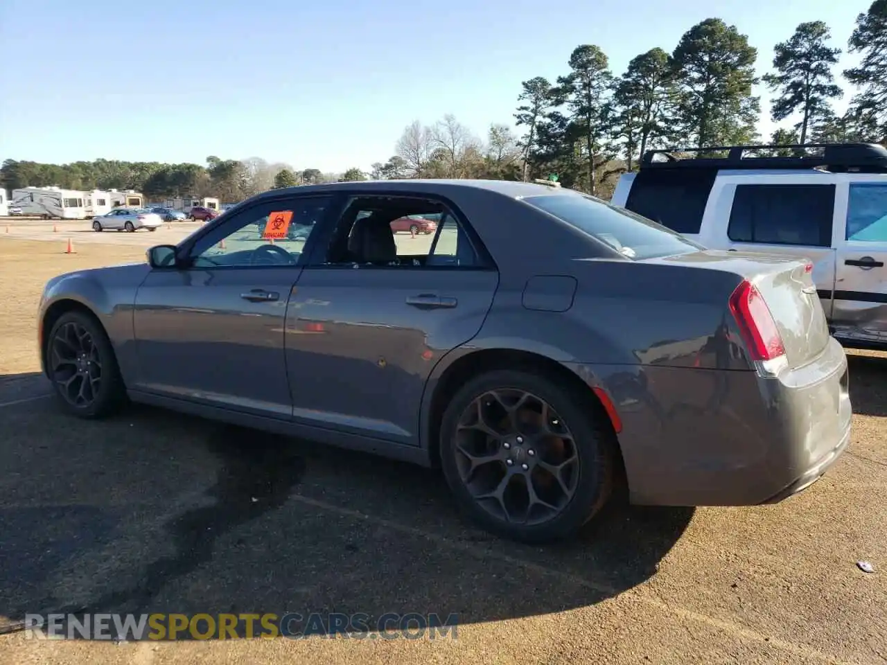 2 Photograph of a damaged car 2C3CCABG8KH539960 CHRYSLER 300 2019