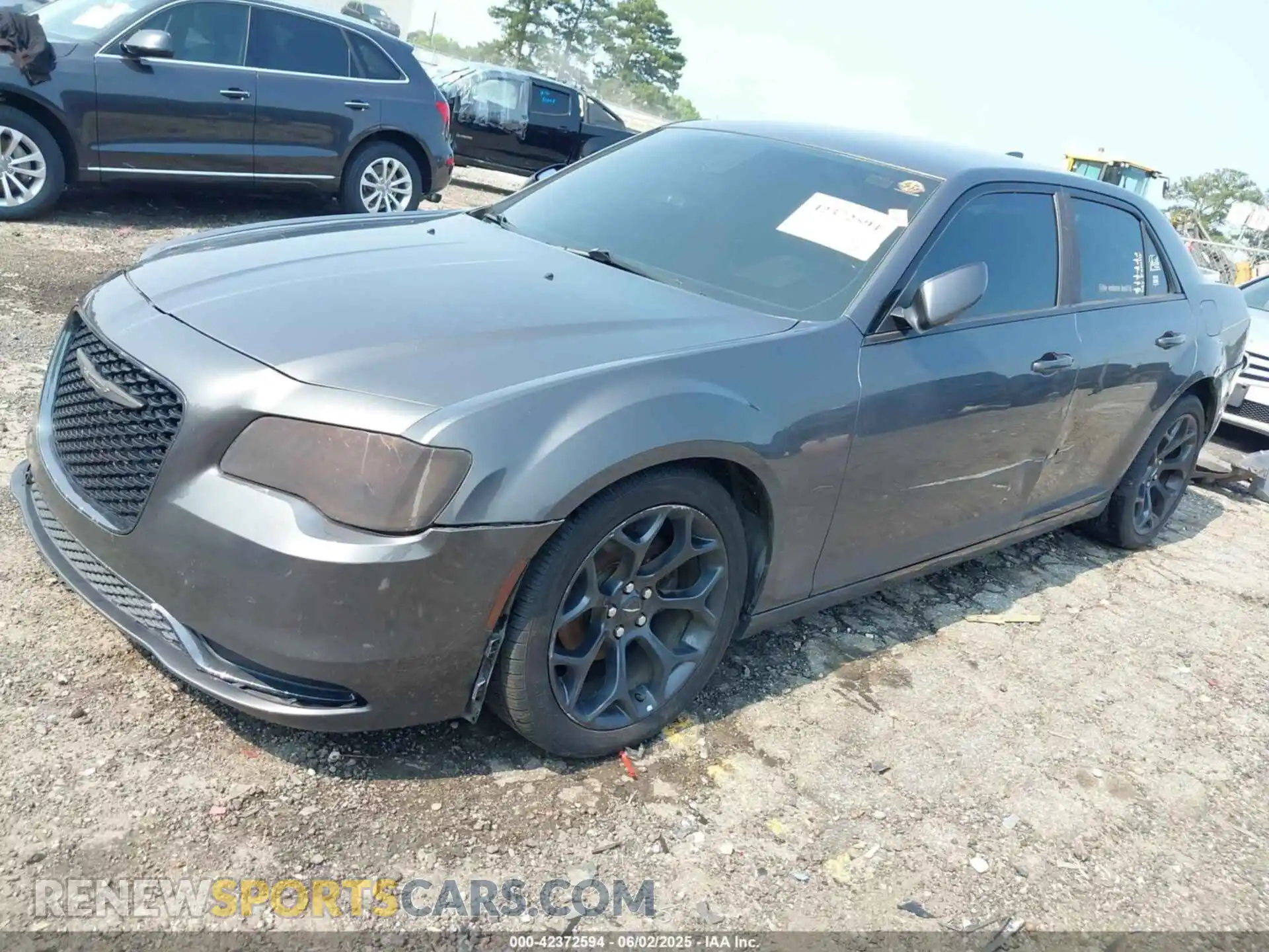 2 Photograph of a damaged car 2C3CCABG9KH538140 CHRYSLER 300 2019