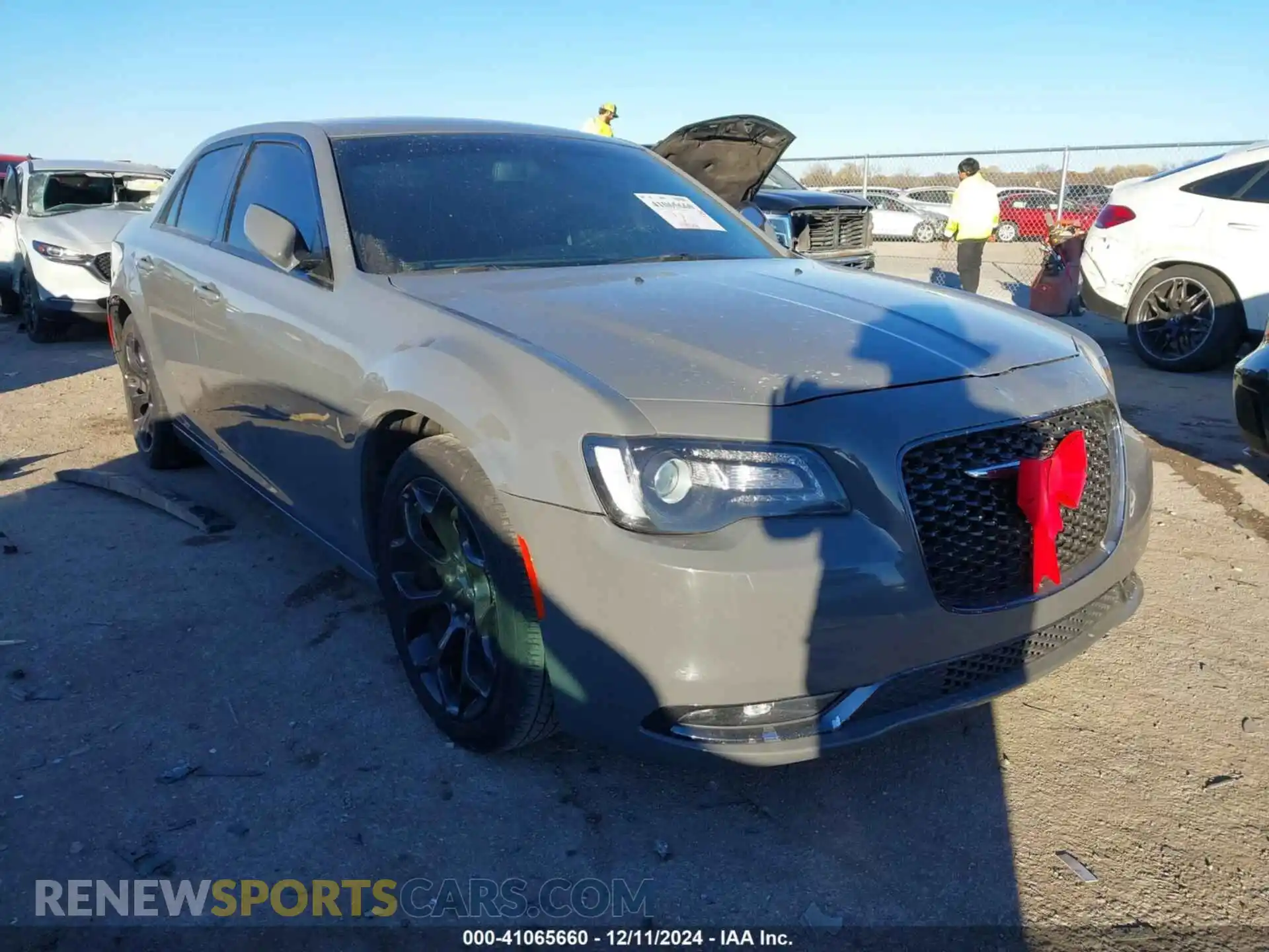 1 Photograph of a damaged car 2C3CCABGXKH548837 CHRYSLER 300 2019