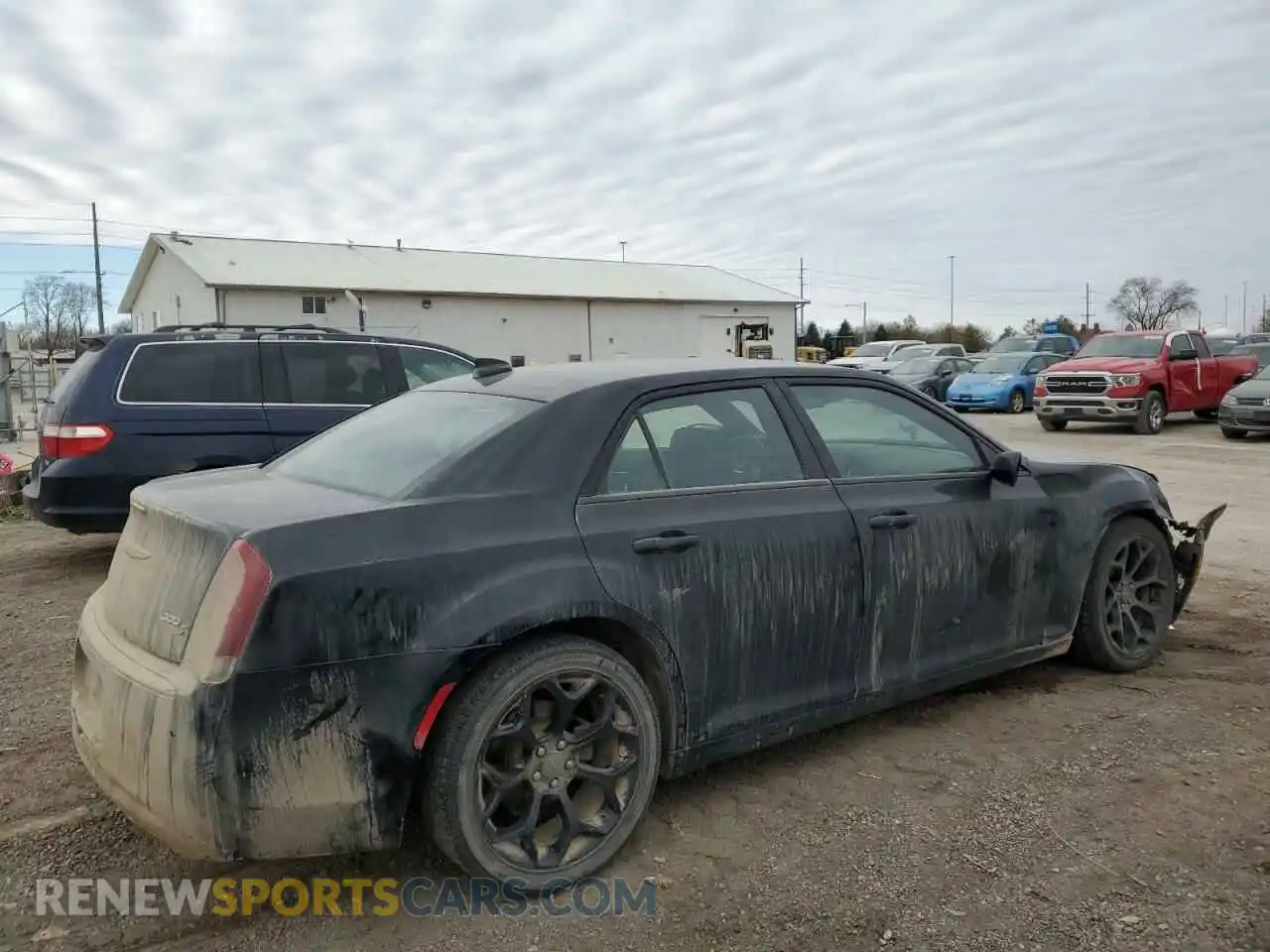 3 Photograph of a damaged car 2C3CCABGXKH682862 CHRYSLER 300 2019