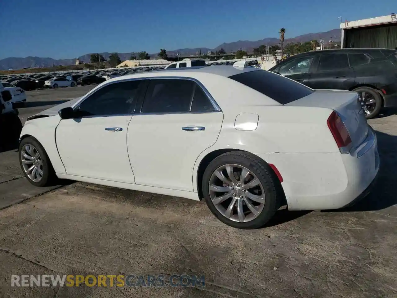 2 Photograph of a damaged car 2C3CCAEG0KH634198 CHRYSLER 300 2019