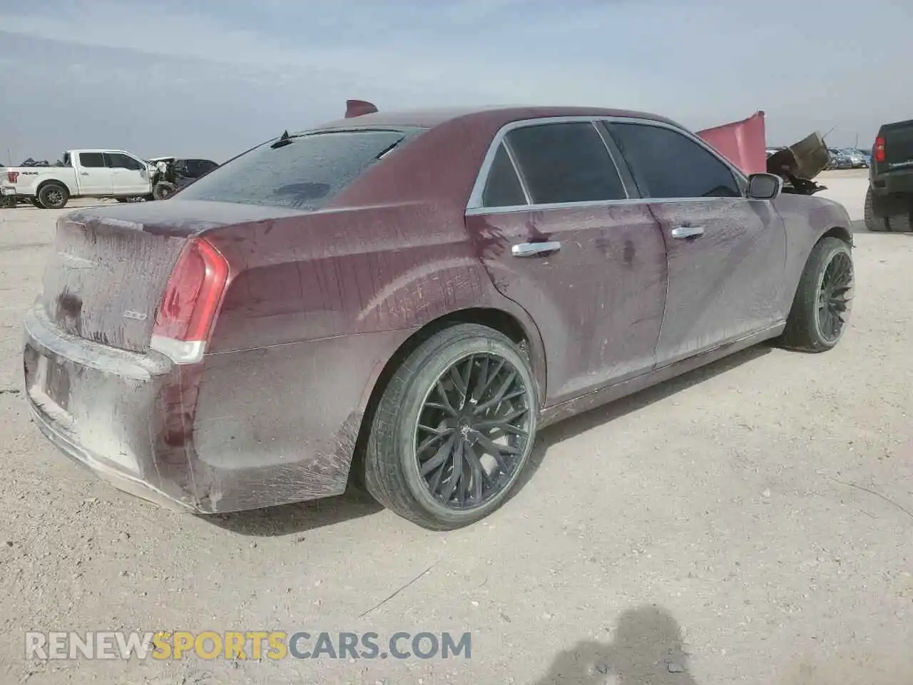 3 Photograph of a damaged car 2C3CCAEG9KH631316 CHRYSLER 300 2019