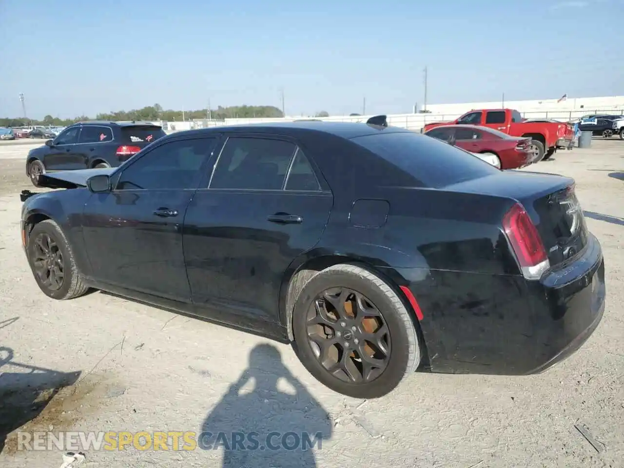 2 Photograph of a damaged car 2C3CCAGG7KH610672 CHRYSLER 300 2019