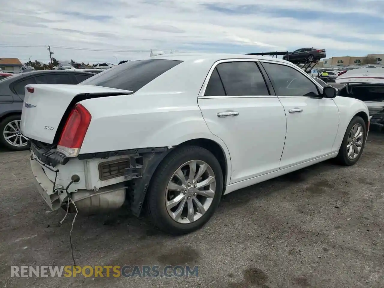 3 Photograph of a damaged car 2C3CCAKG2KH690874 CHRYSLER 300 2019