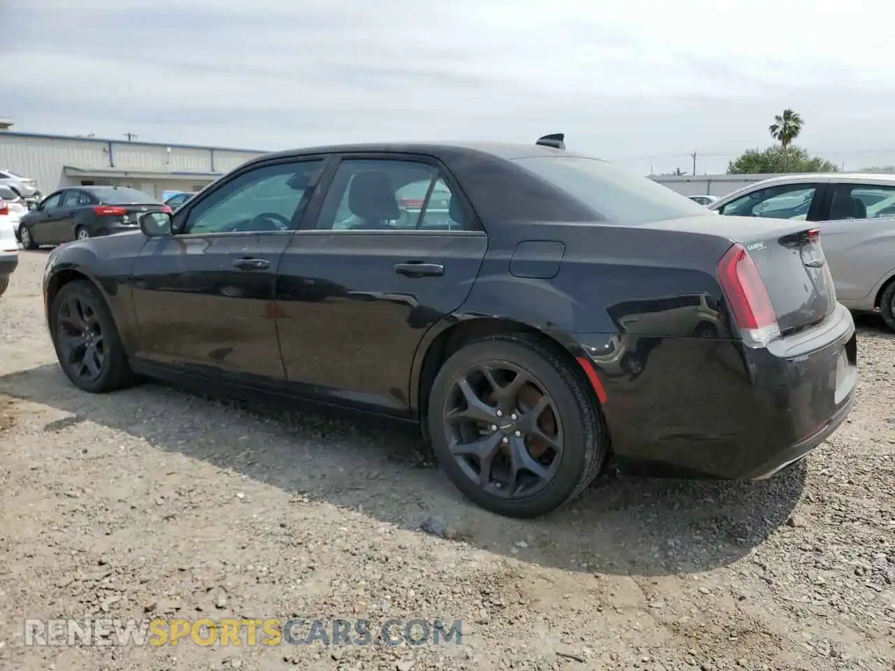 2 Photograph of a damaged car 2C3CCAAG0LH209362 CHRYSLER 300 2020
