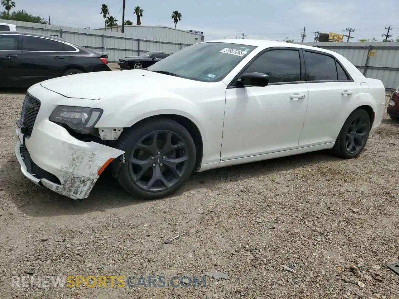 1 Фотография поврежденного автомобиля 2C3CCAAG5LH181543 CHRYSLER 300 2020