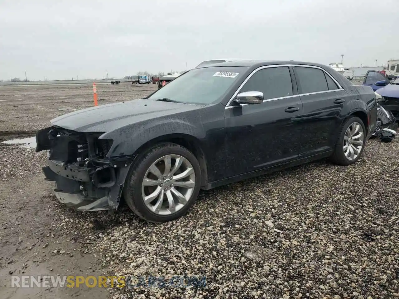 1 Photograph of a damaged car 2C3CCAAG6LH230071 CHRYSLER 300 2020