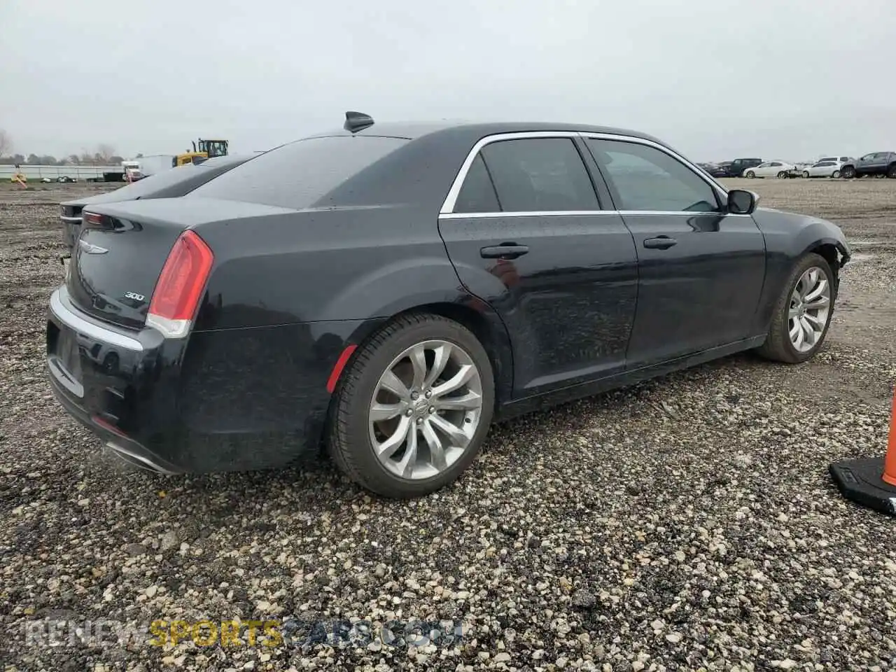3 Photograph of a damaged car 2C3CCAAG6LH230071 CHRYSLER 300 2020