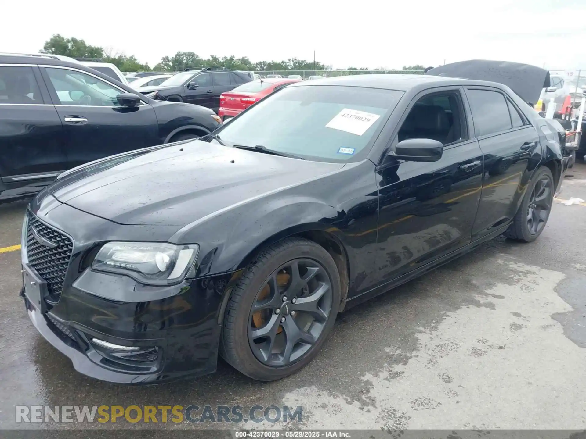 2 Photograph of a damaged car 2C3CCAAG8LH233604 CHRYSLER 300 2020