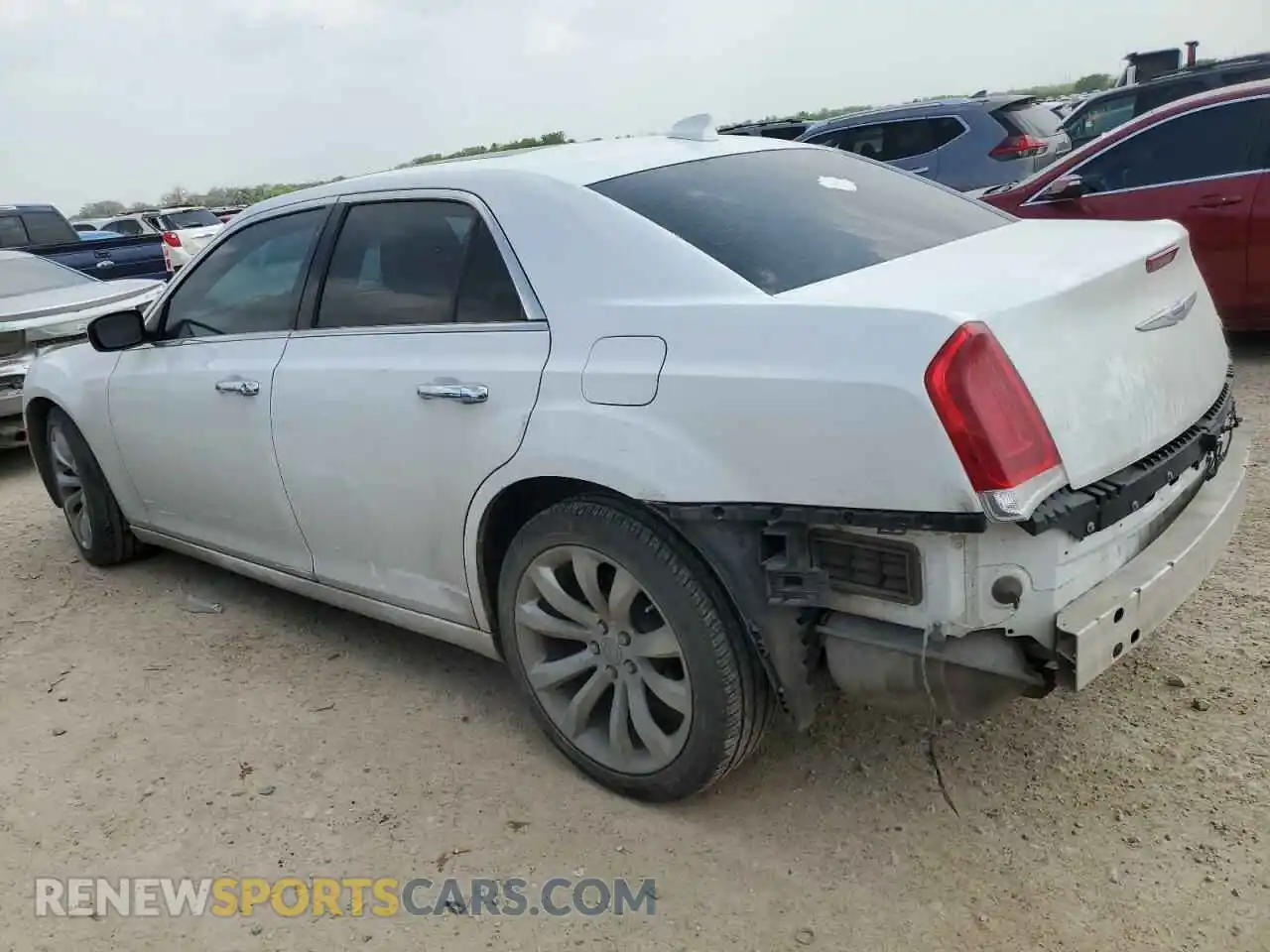 2 Photograph of a damaged car 2C3CCAEG7LH102934 CHRYSLER 300 2020