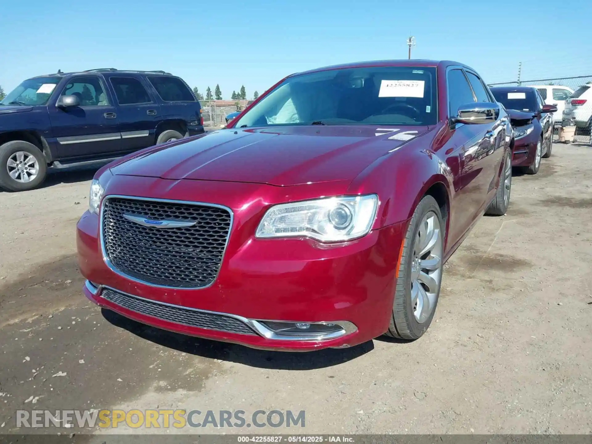 2 Photograph of a damaged car 2C3CCAEG9LH115359 CHRYSLER 300 2020