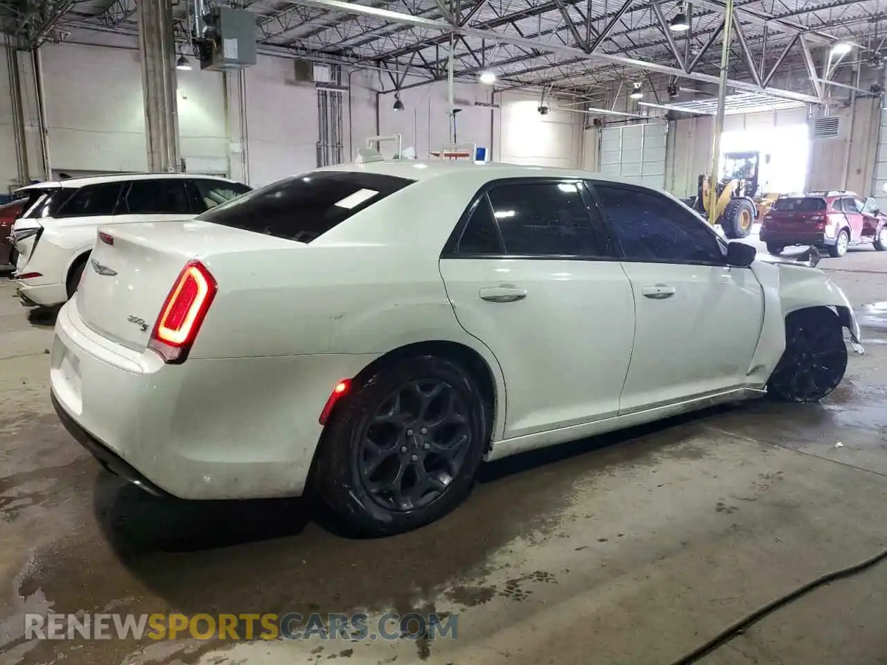 3 Photograph of a damaged car 2C3CCAGG7LH150964 CHRYSLER 300 2020