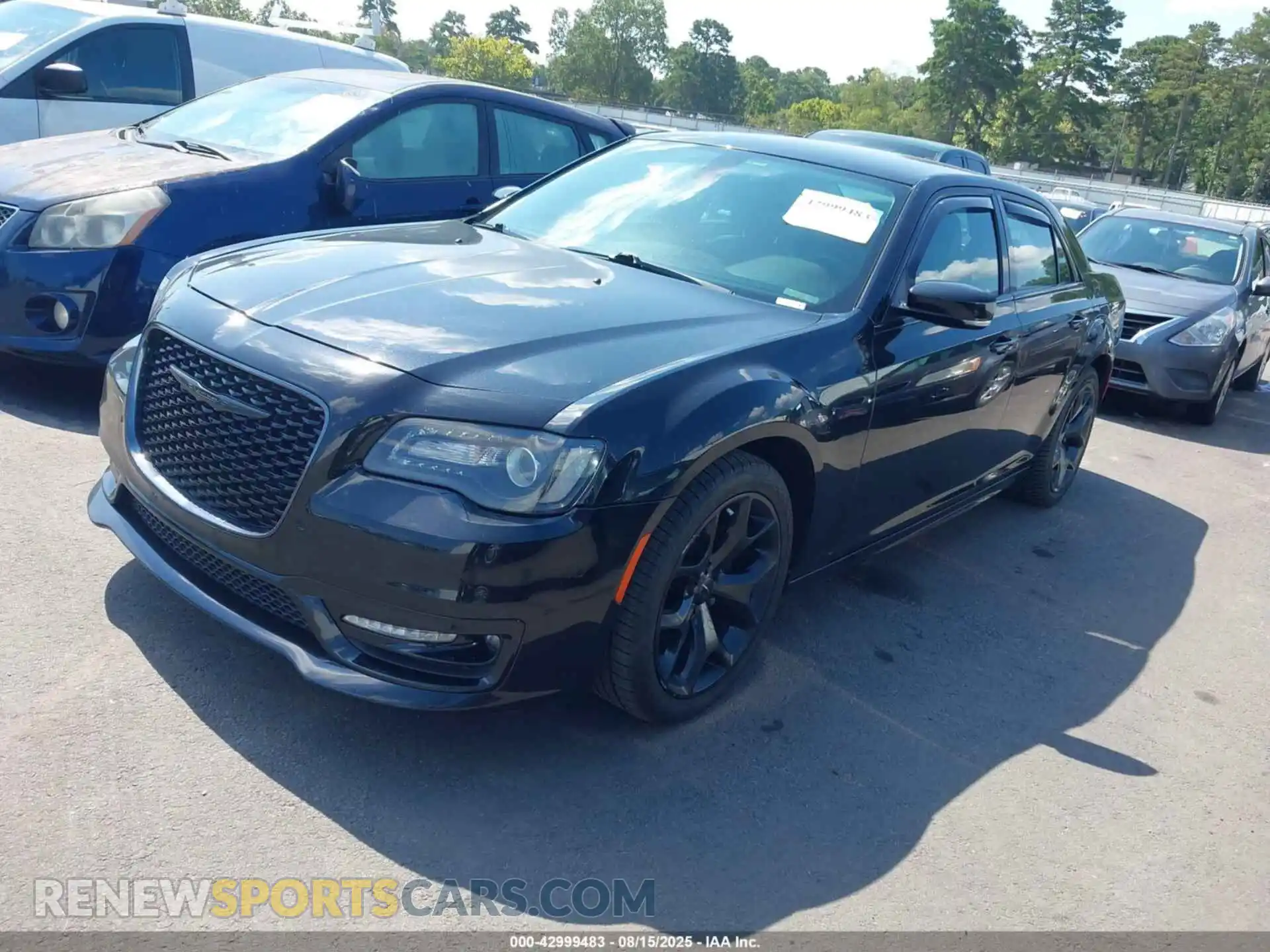2 Фотография поврежденного автомобиля 2C3CCAAG0MH661636 CHRYSLER 300 2021