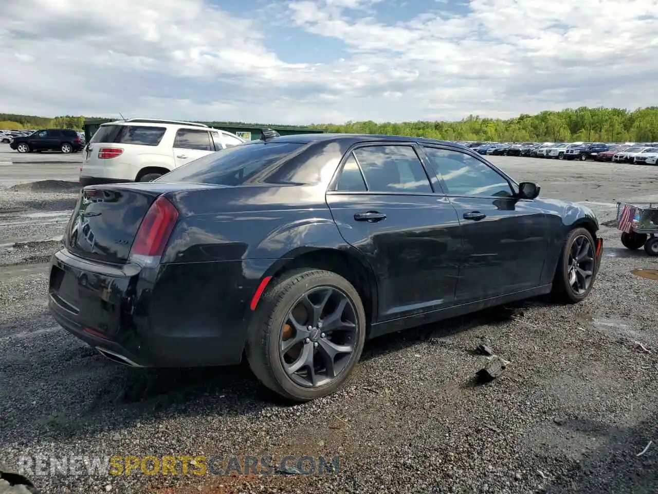 3 Photograph of a damaged car 2C3CCAAG3MH640652 CHRYSLER 300 2021