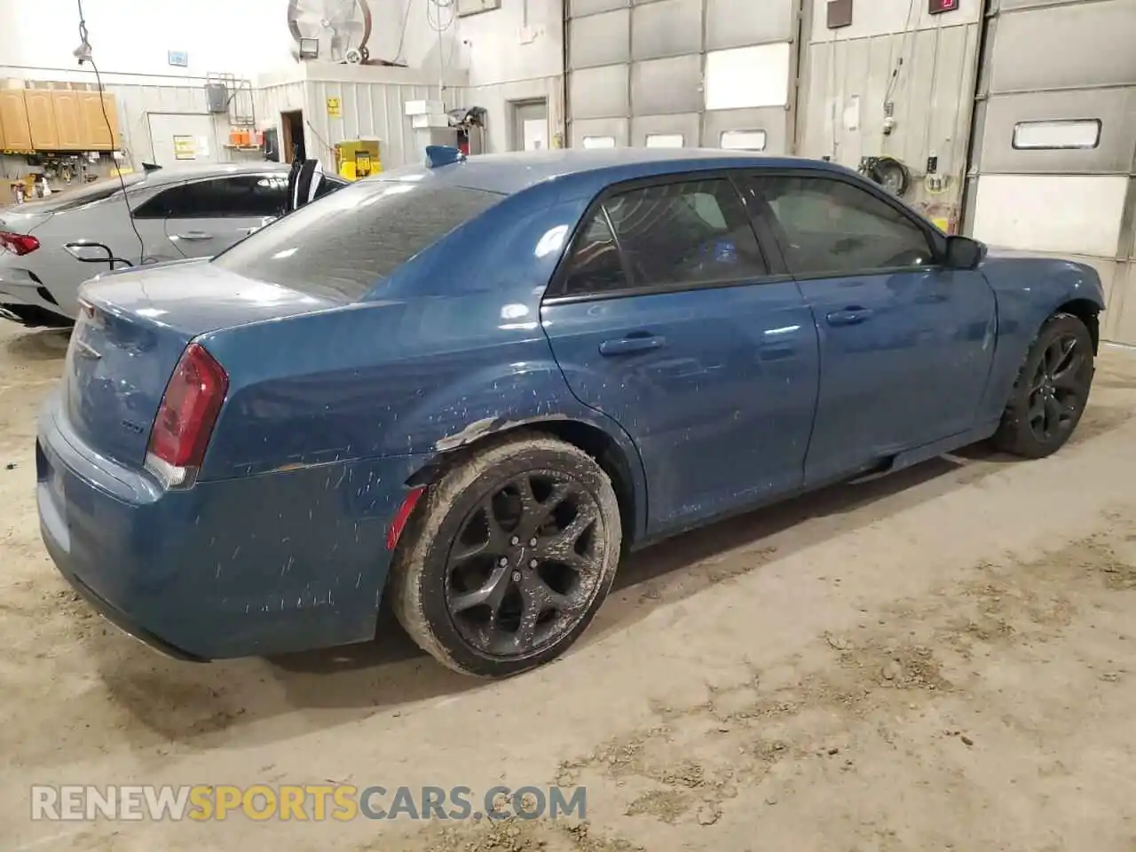 3 Photograph of a damaged car 2C3CCAAG8MH676112 CHRYSLER 300 2021