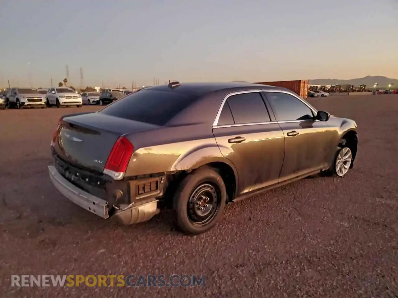 3 Photograph of a damaged car 2C3CCAAG9MH609311 CHRYSLER 300 2021