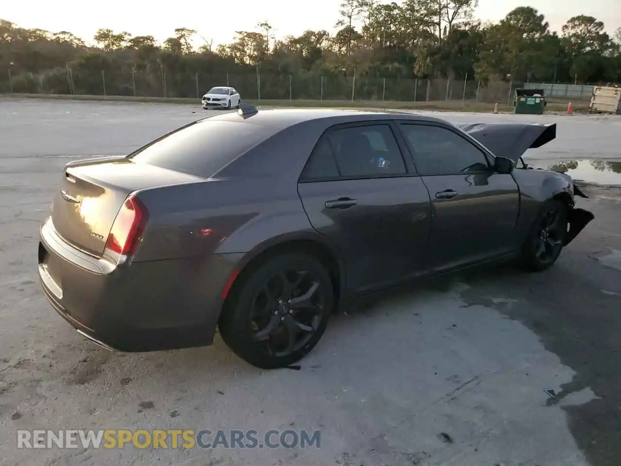 3 Photograph of a damaged car 2C3CCAAG9MH640638 CHRYSLER 300 2021
