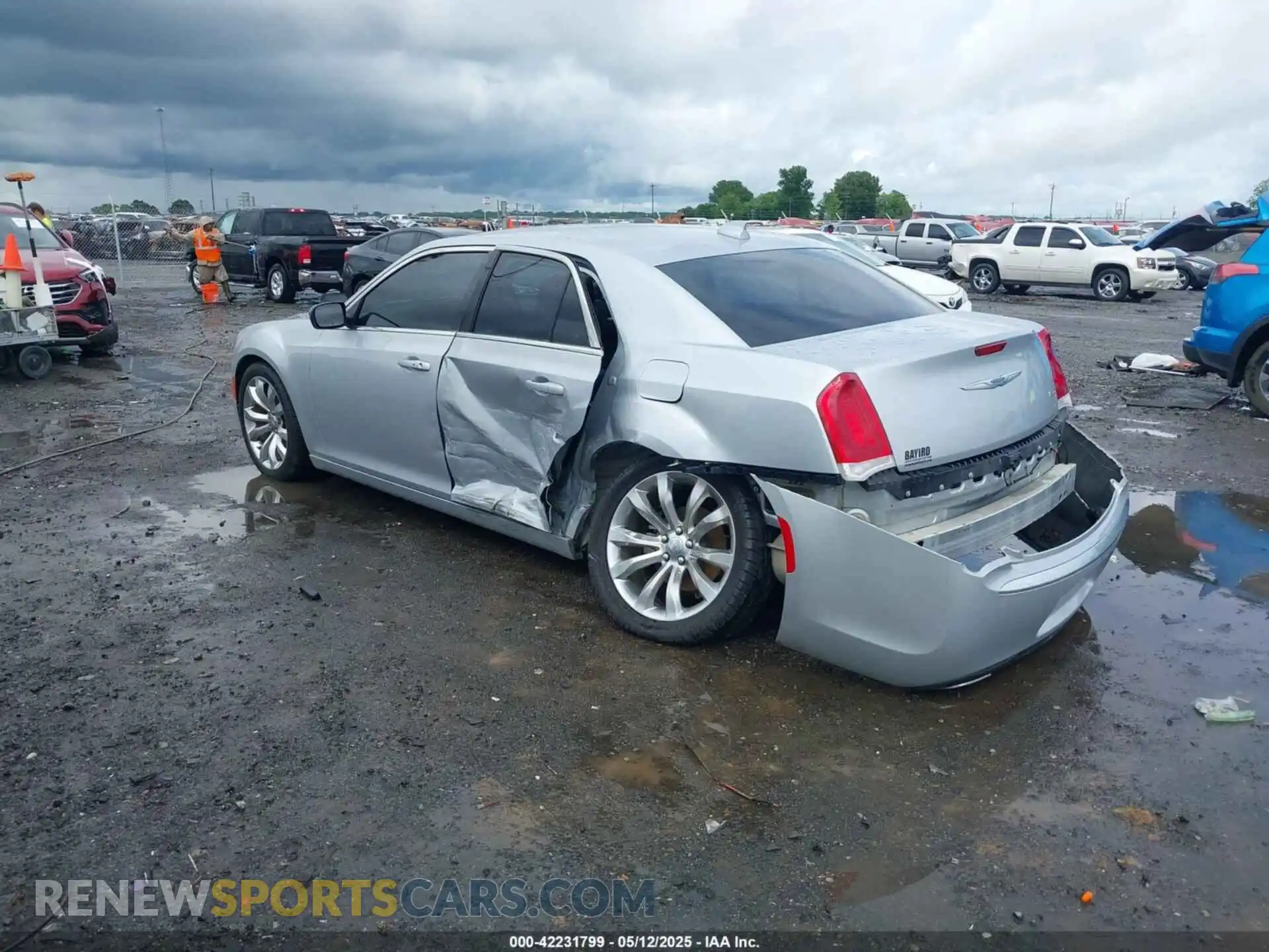 3 Photograph of a damaged car 2C3CCAAGXMH583429 CHRYSLER 300 2021