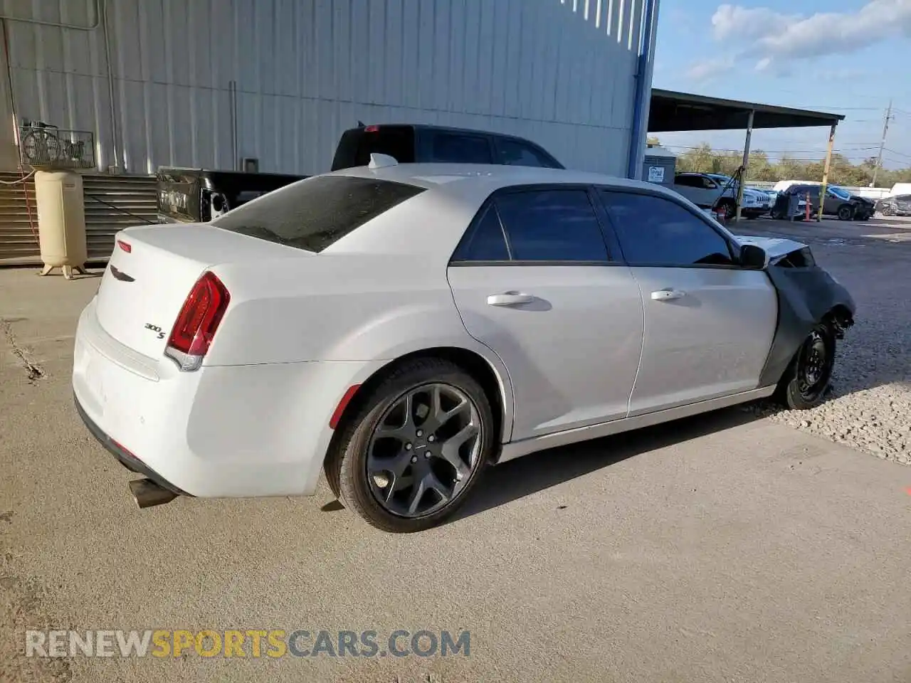 3 Photograph of a damaged car 2C3CCABG1MH524087 CHRYSLER 300 2021