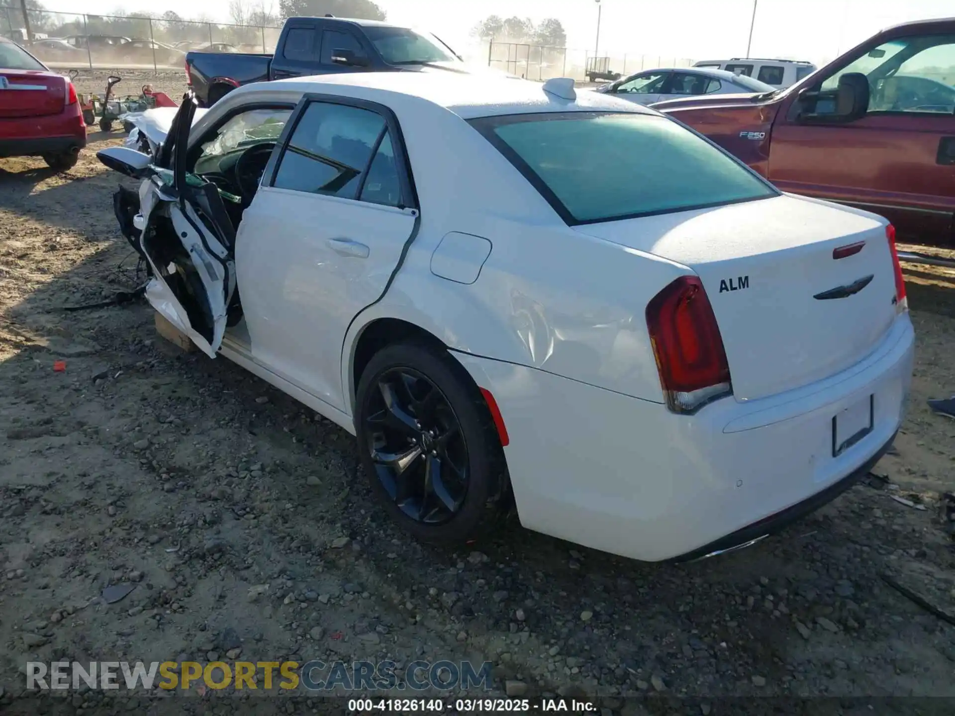 3 Фотография поврежденного автомобиля 2C3CCABG1MH595841 CHRYSLER 300 2021