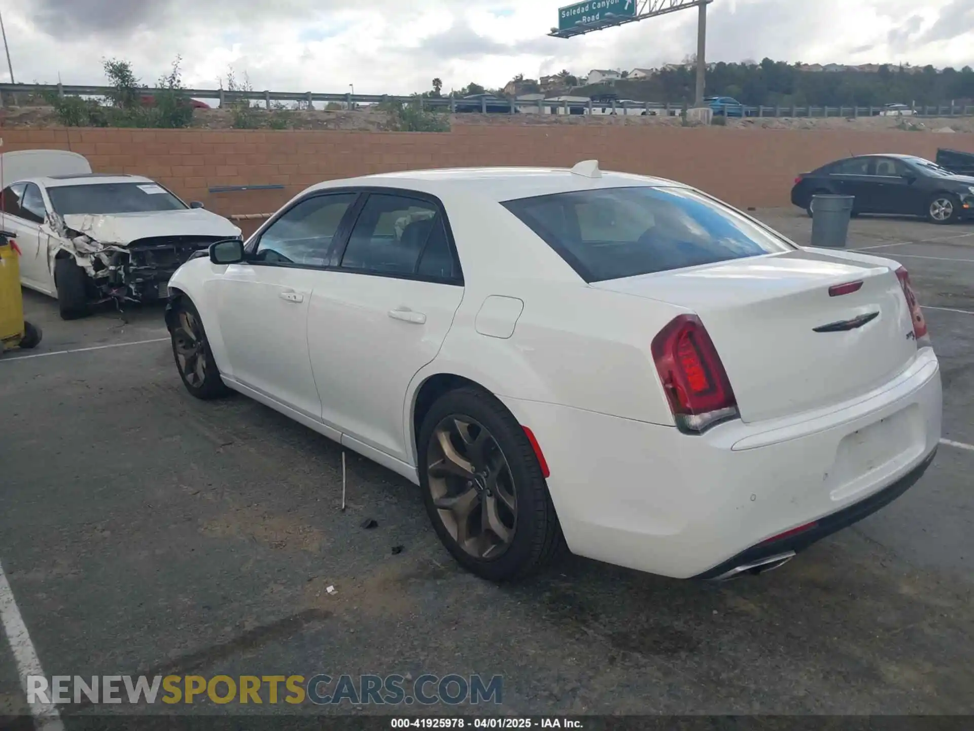 3 Photograph of a damaged car 2C3CCABG4MH525637 CHRYSLER 300 2021