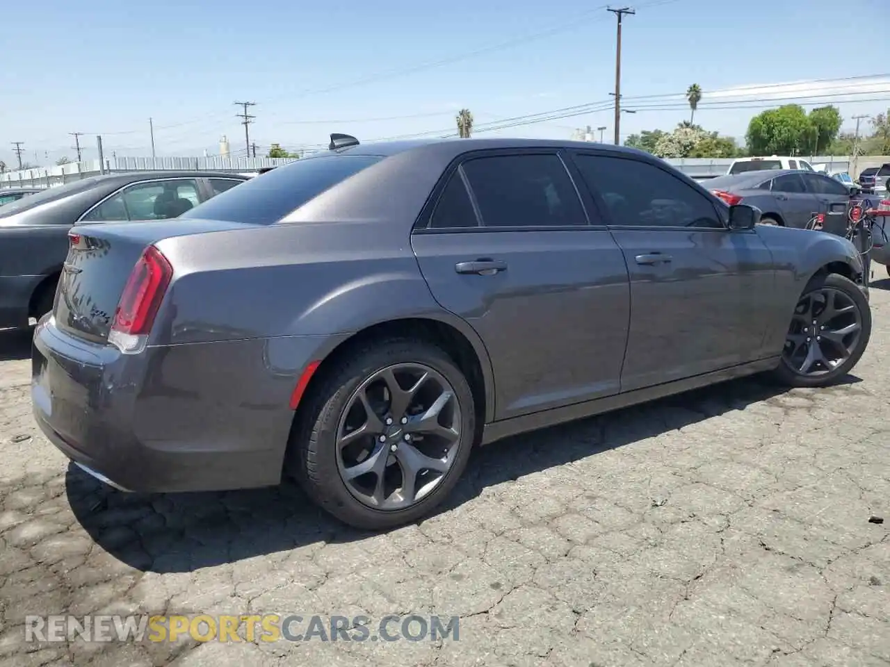 3 Photograph of a damaged car 2C3CCABG5MH537392 CHRYSLER 300 2021