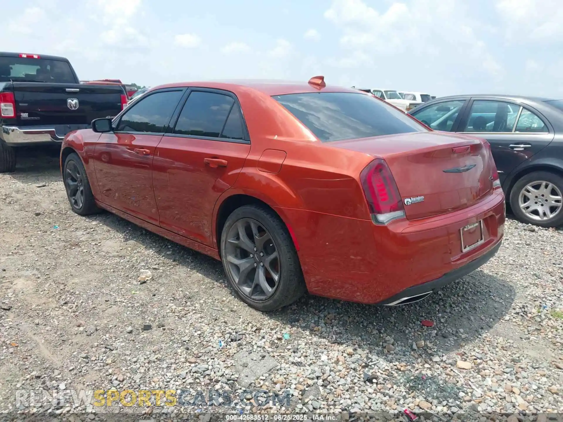 3 Photograph of a damaged car 2C3CCABGXMH523729 CHRYSLER 300 2021