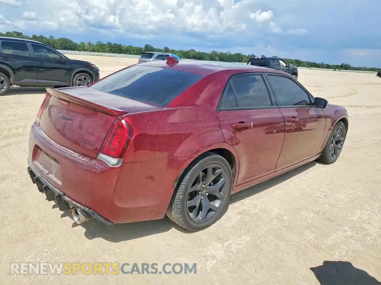 3 Photograph of a damaged car 2C3CCABT6MH580152 CHRYSLER 300 2021