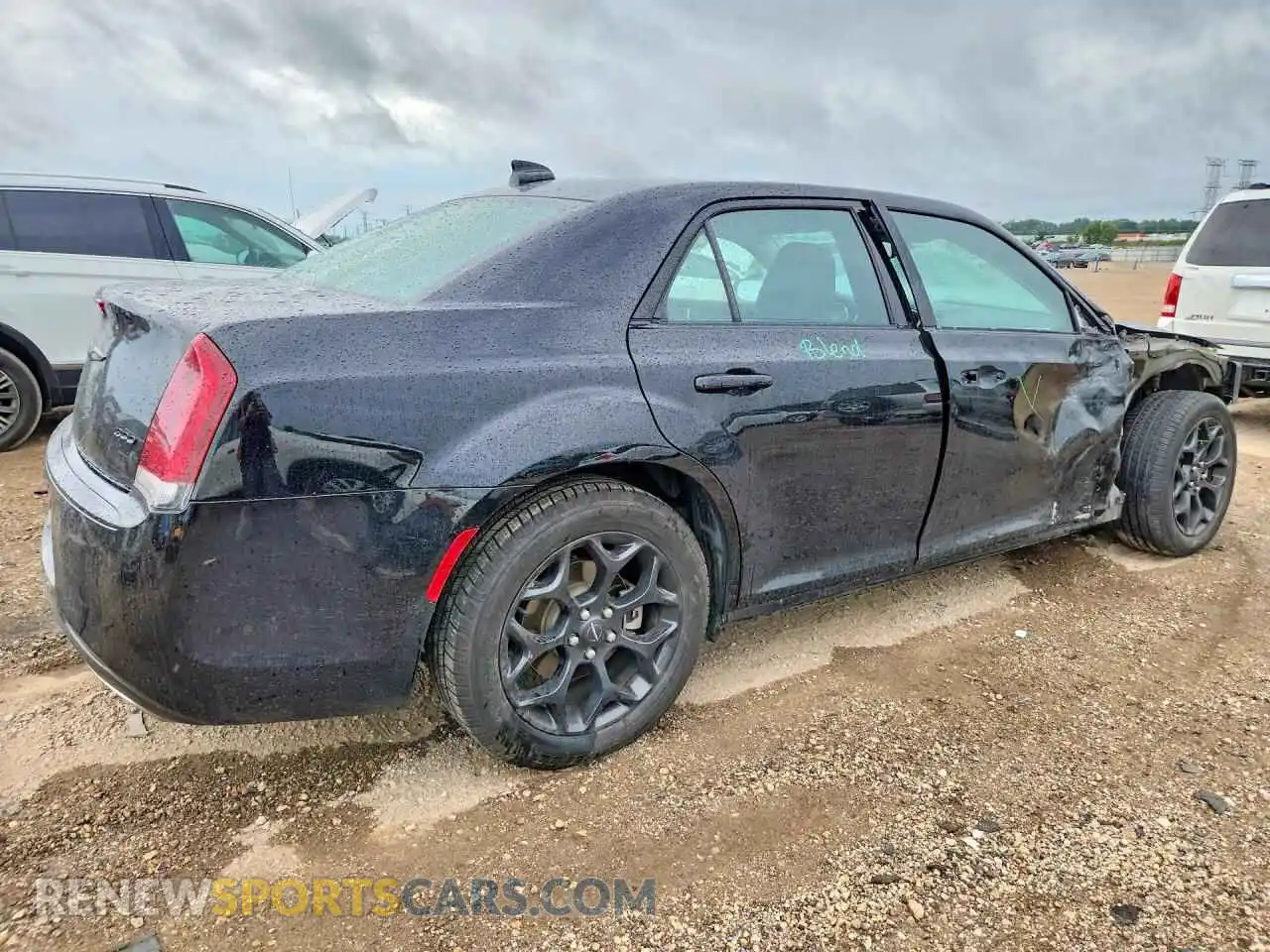 3 Фотография поврежденного автомобиля 2C3CCARG4MH567134 CHRYSLER 300 2021