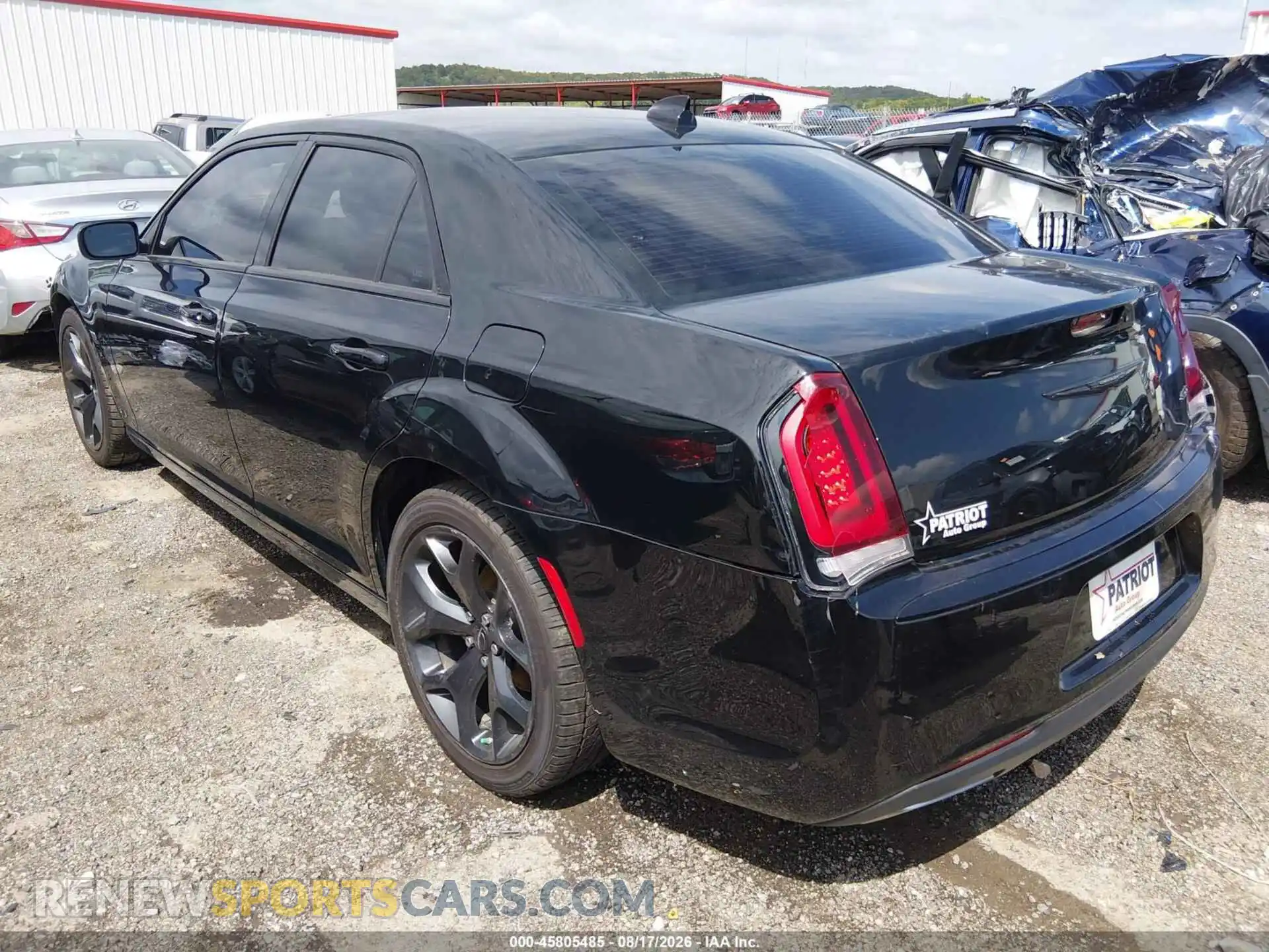 3 Photograph of a damaged car 2C3CCAAG5NH268409 CHRYSLER 300 2022