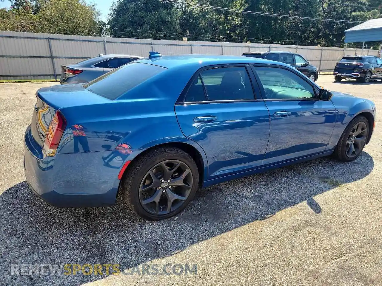 3 fotografías del automóvil dañado 2C3CCAAG7NH139488 CHRYSLER 300 2022
