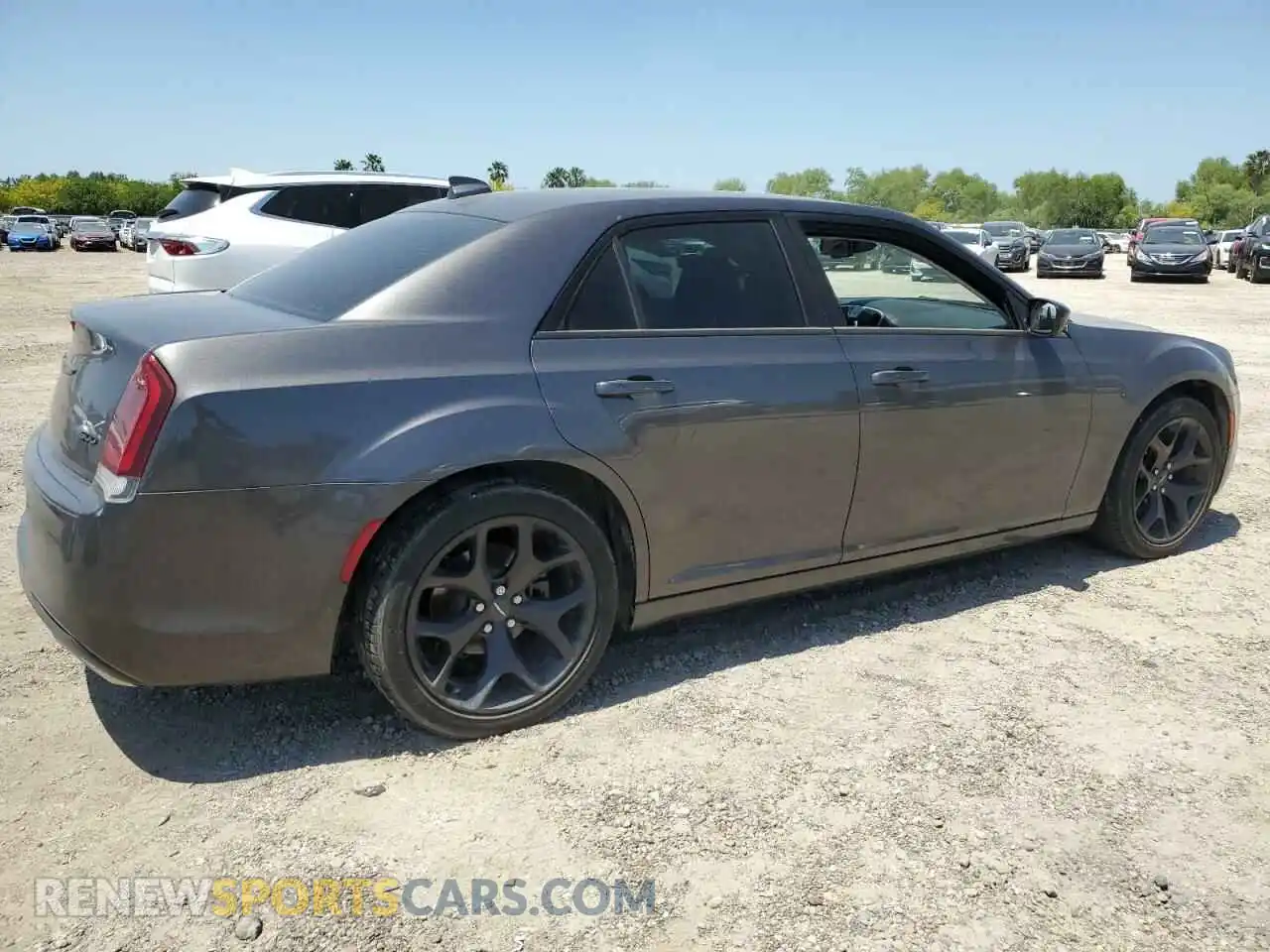 3 Photograph of a damaged car 2C3CCAAG8NH225926 CHRYSLER 300 2022