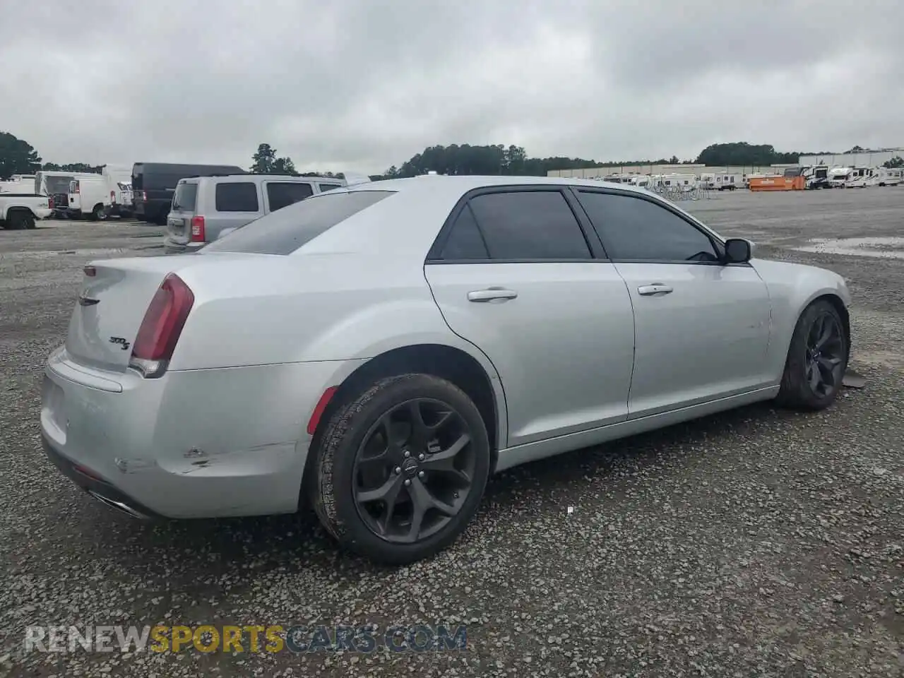 3 Photograph of a damaged car 2C3CCABG1NH170735 CHRYSLER 300 2022