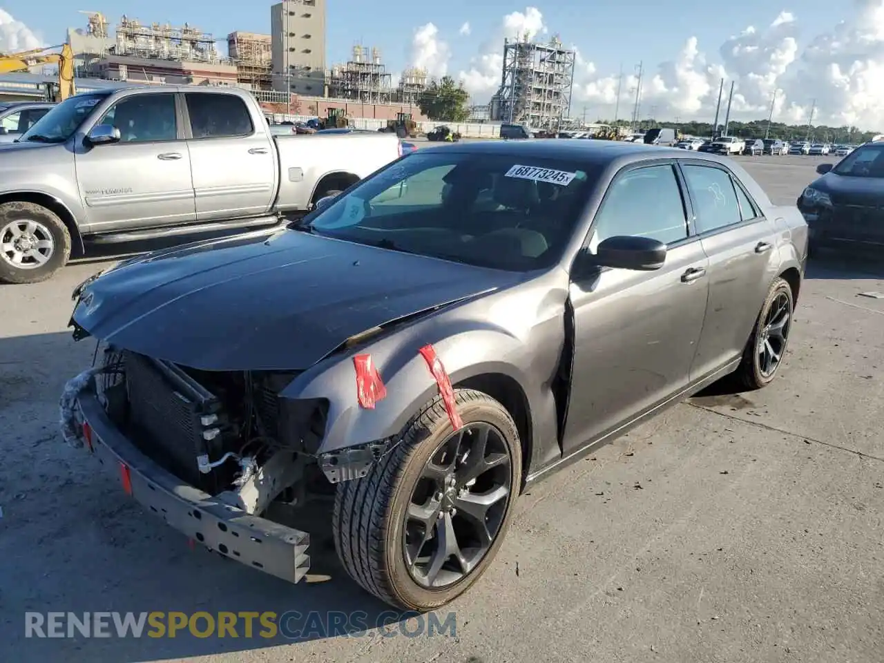 1 Photograph of a damaged car 2C3CCABG5NH158703 CHRYSLER 300 2022