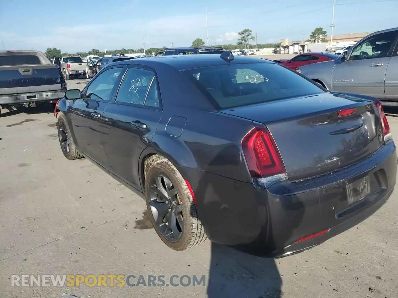 2 Photograph of a damaged car 2C3CCABG5NH158703 CHRYSLER 300 2022
