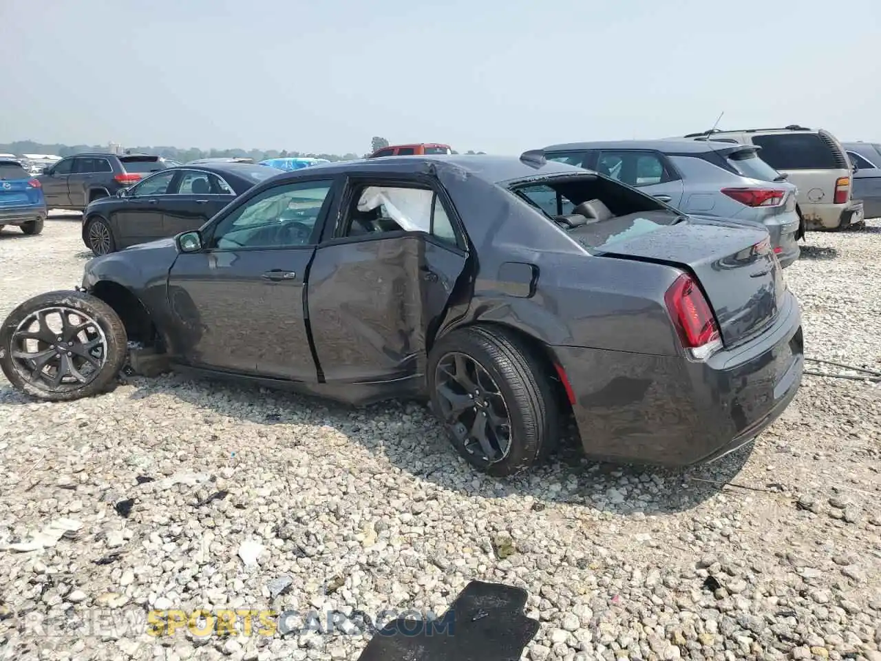 2 Photograph of a damaged car 2C3CCABGXNH236571 CHRYSLER 300 2022