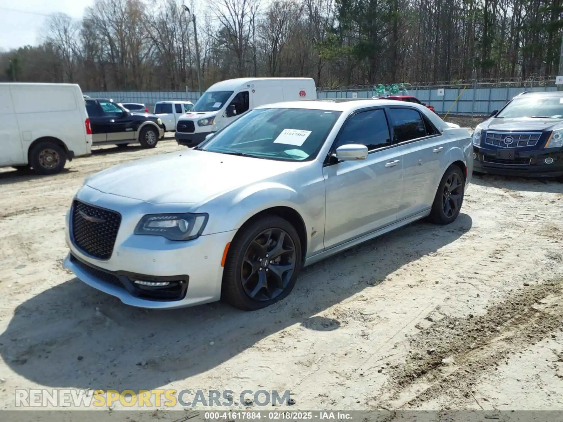 2 Photograph of a damaged car 2C3CCABT8NH104020 CHRYSLER 300 2022