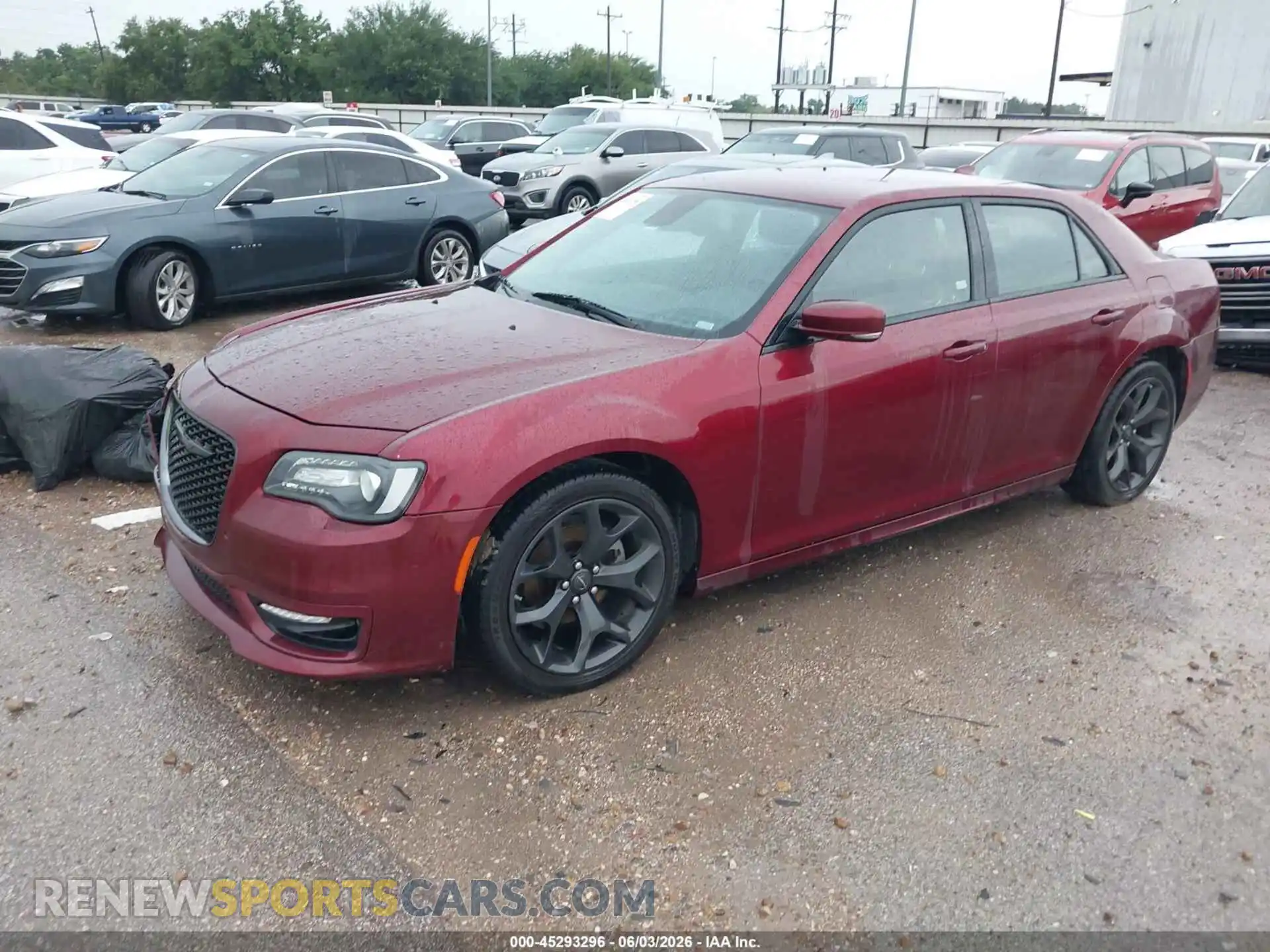 2 Photograph of a damaged car 2C3CCADG2NH209801 CHRYSLER 300 2022