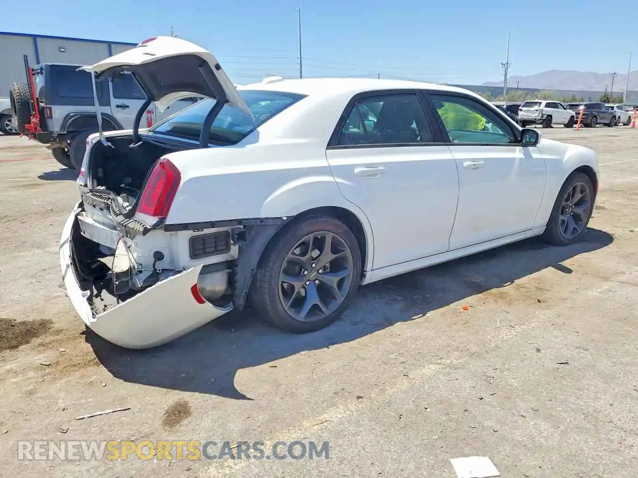 3 fotografías del automóvil dañado 2C3CCADG3NH123221 CHRYSLER 300 2022