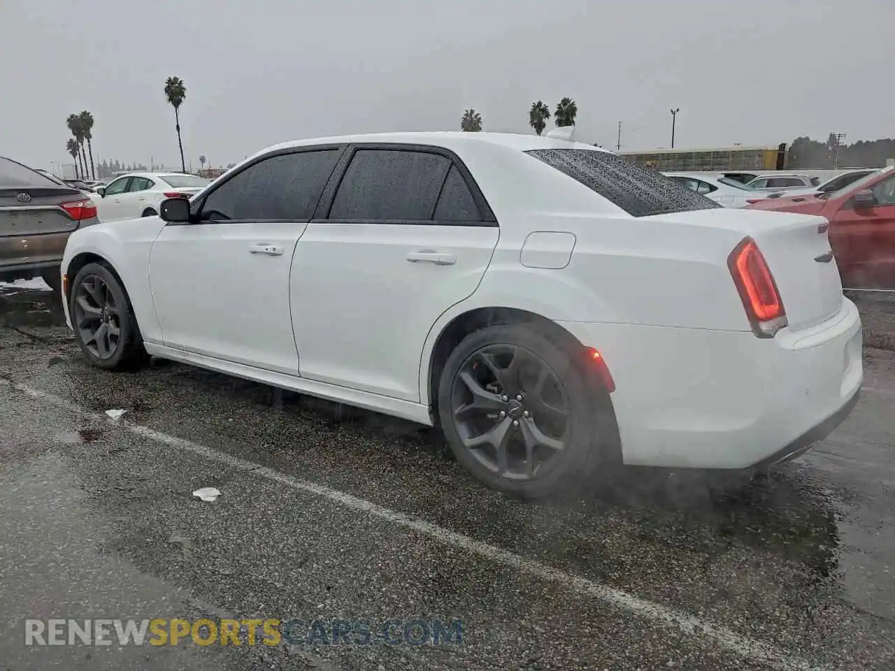 2 Photograph of a damaged car 2C3CCADG6NH236841 CHRYSLER 300 2022