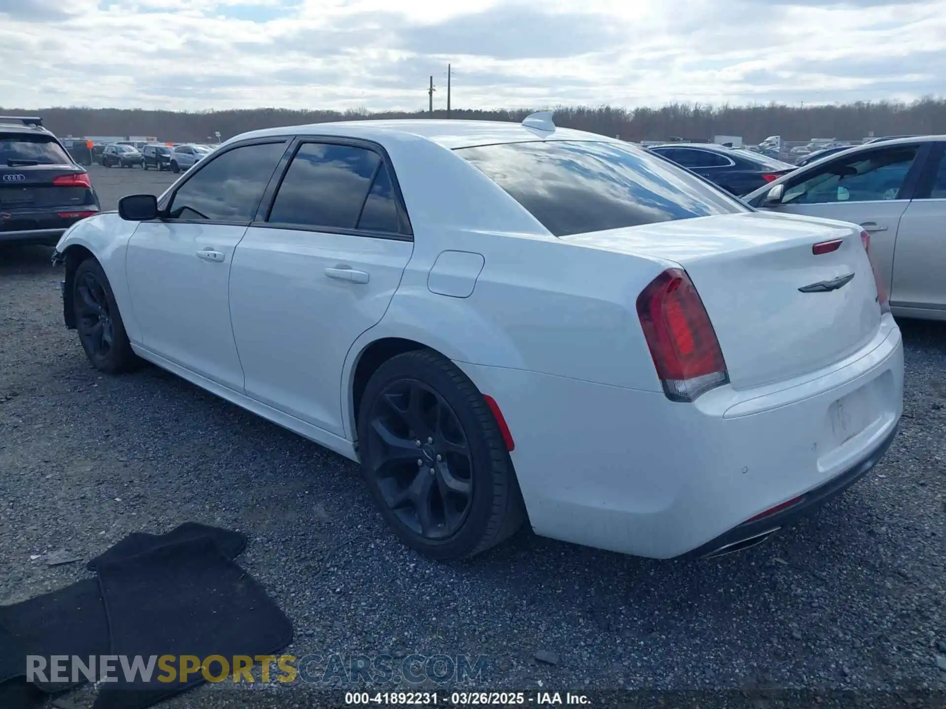 3 Photograph of a damaged car 2C3CCADG8NH134439 CHRYSLER 300 2022