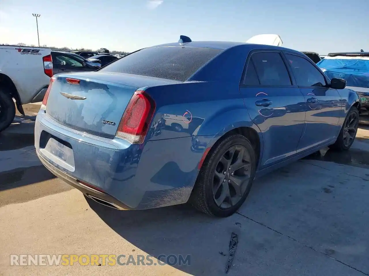 3 Photograph of a damaged car 2C3CCAAG1PH509675 CHRYSLER 300 2023