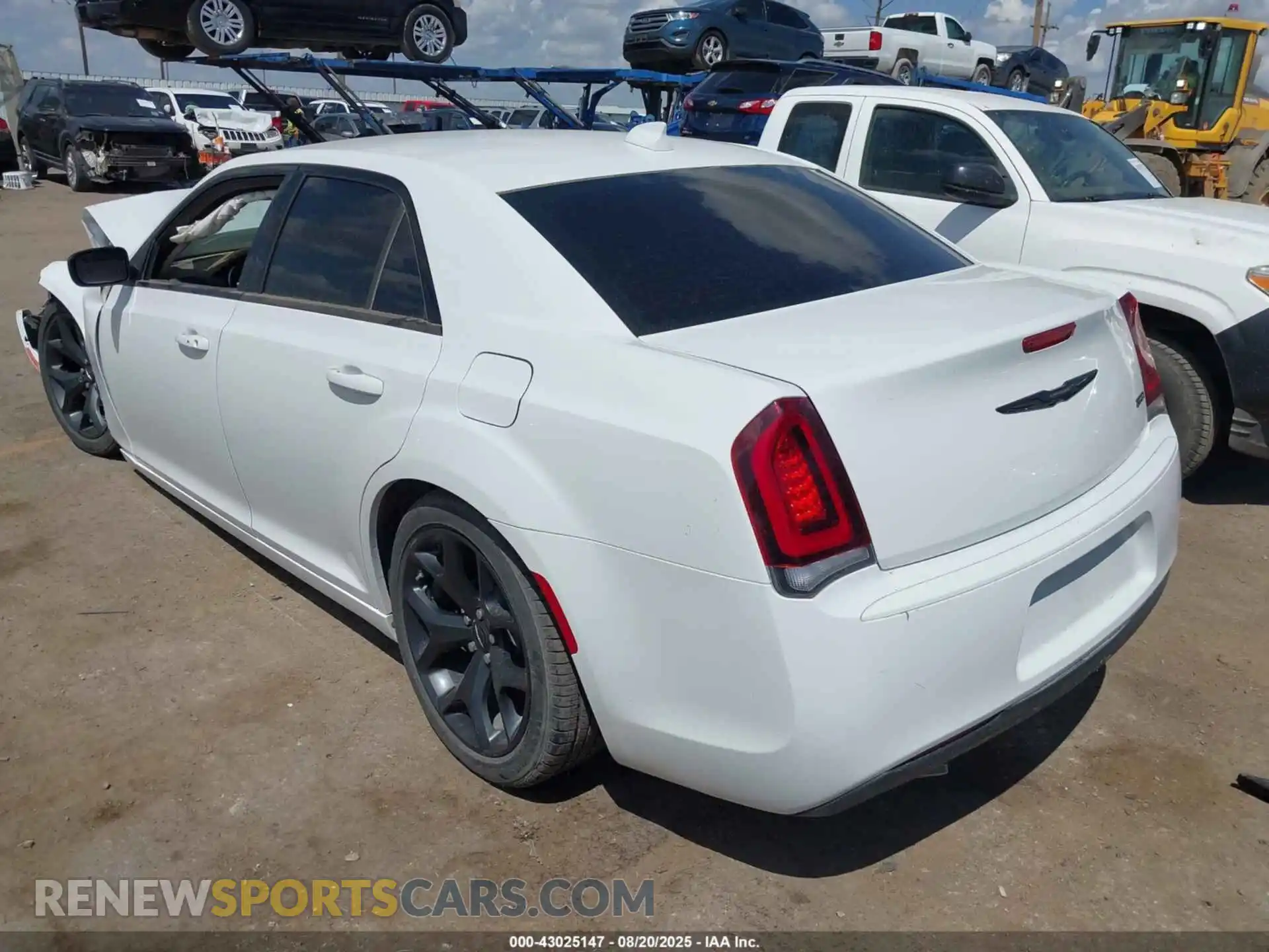 3 Photograph of a damaged car 2C3CCAAG4PH676712 CHRYSLER 300 2023