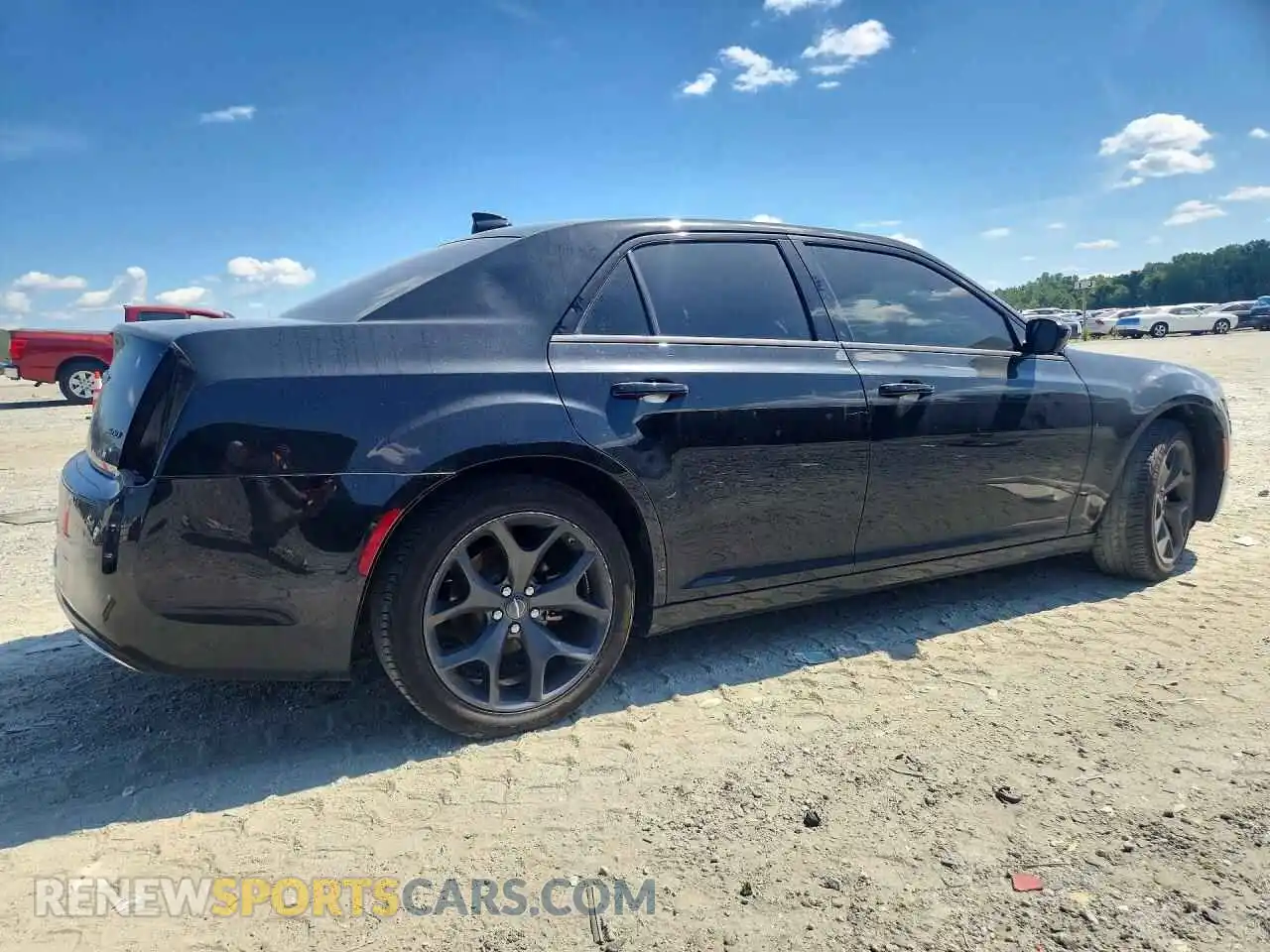 3 Photograph of a damaged car 2C3CCAAG8PH505946 CHRYSLER 300 2023