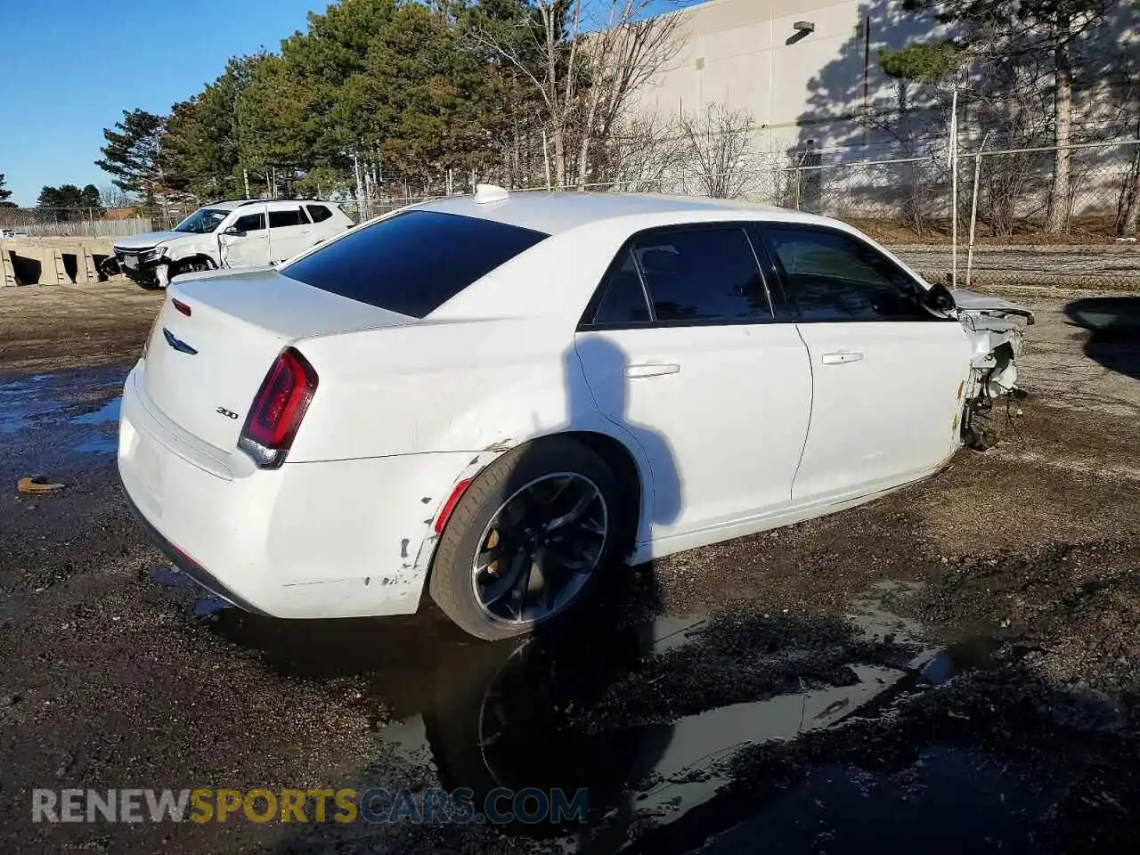 3 fotografías del automóvil dañado 2C3CCAAG9PH637307 CHRYSLER 300 2023