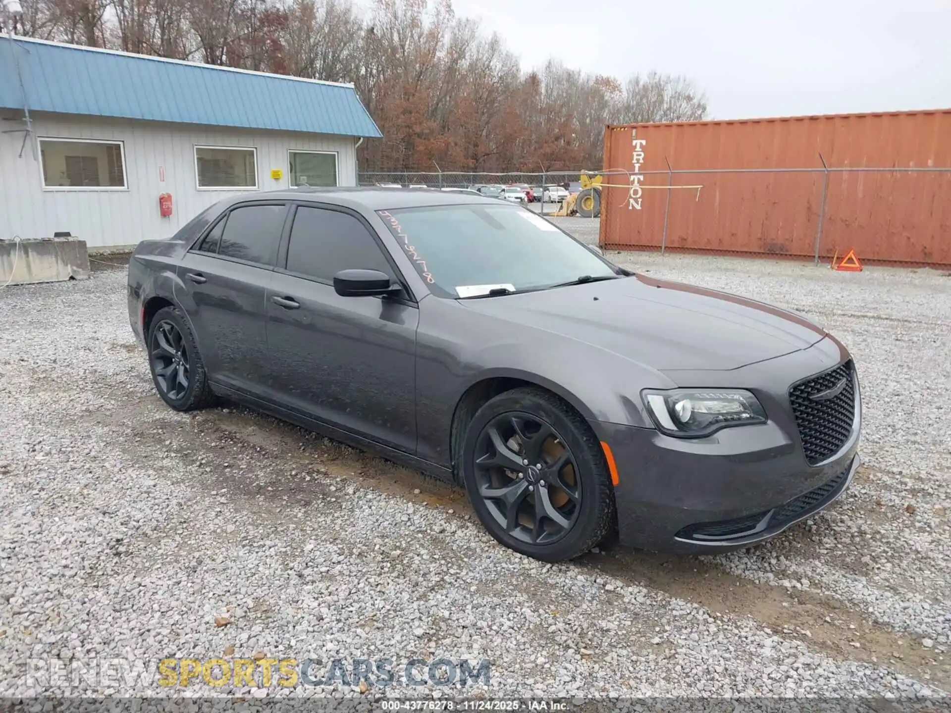 1 Photograph of a damaged car 2C3CCAAGXPH505916 CHRYSLER 300 2023