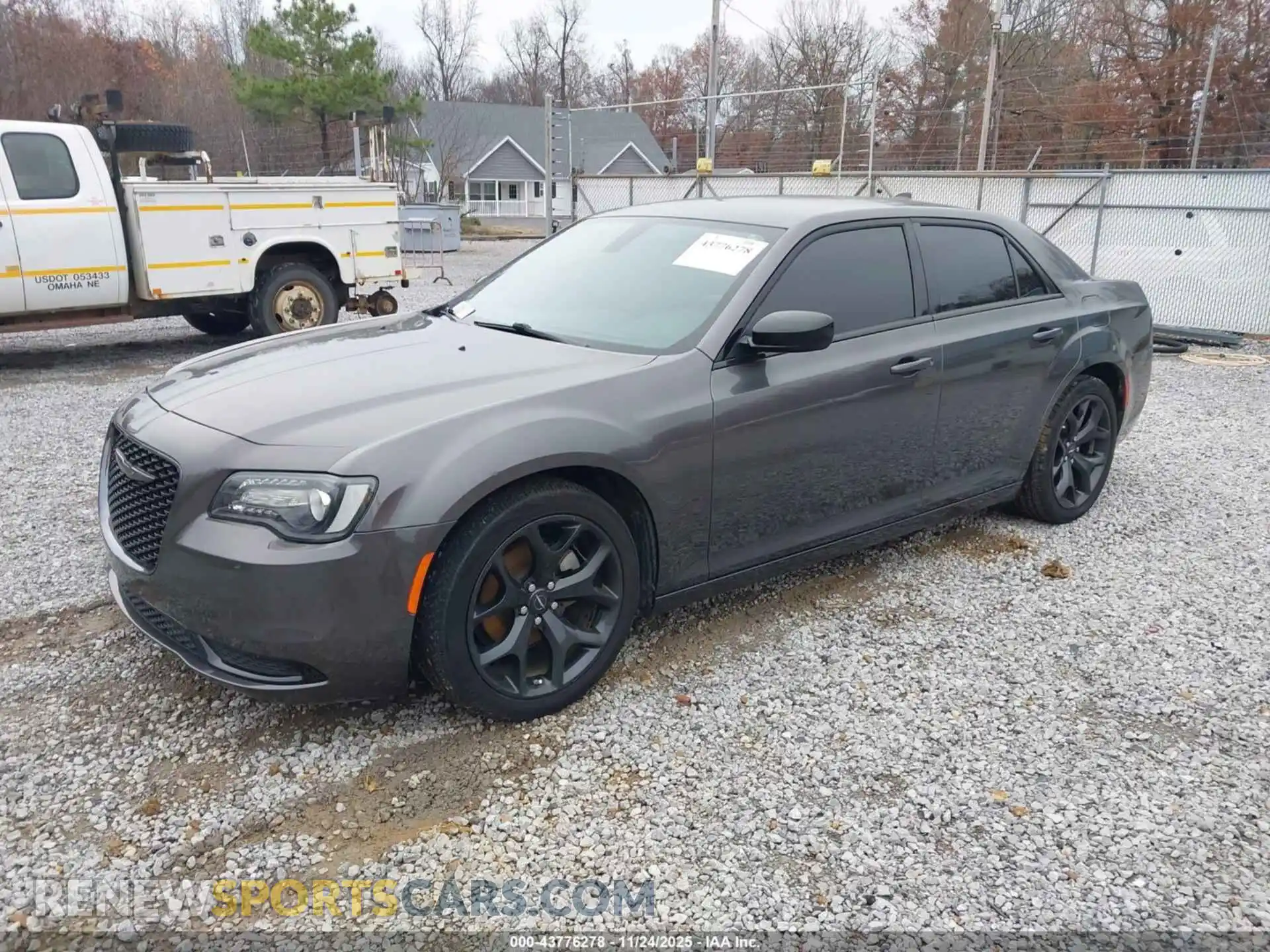 2 Photograph of a damaged car 2C3CCAAGXPH505916 CHRYSLER 300 2023
