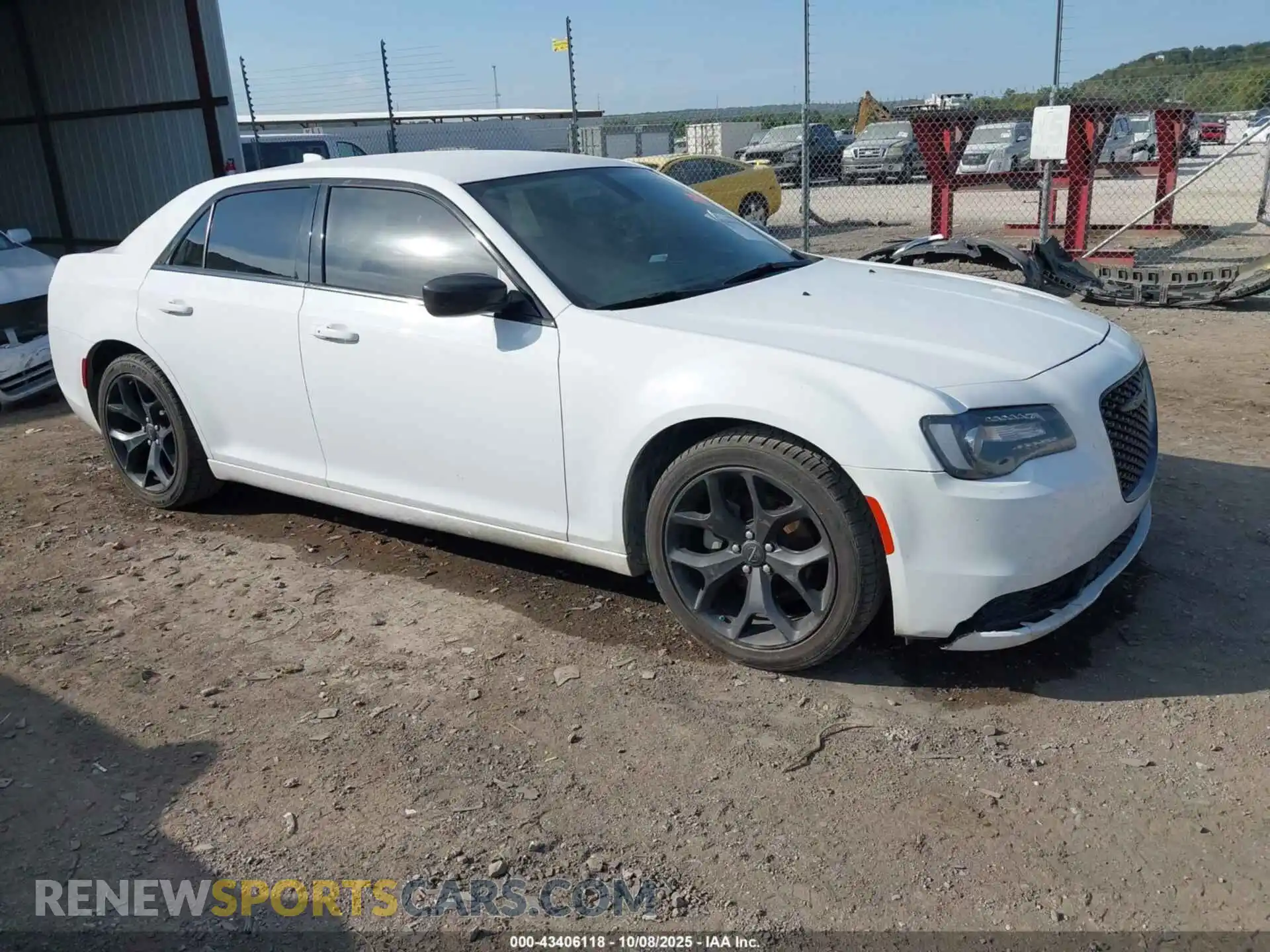 1 Photograph of a damaged car 2C3CCAAGXPH680408 CHRYSLER 300 2023